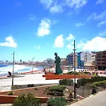 Acogedor En Primera Linea De Playa Canteras