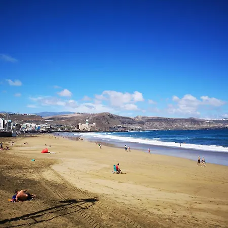 Acogedor En Primera Linea De Playa Canteras Lägenhet *
