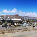 Acogedor En Primera Linea De Playa Canteras