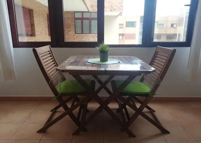 Acogedor En Primera Linea De Playa Canteras Apartment